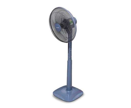 Stand Fan with Remote